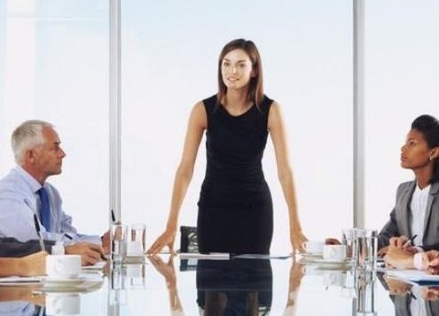 manager woman is leading the meeting
